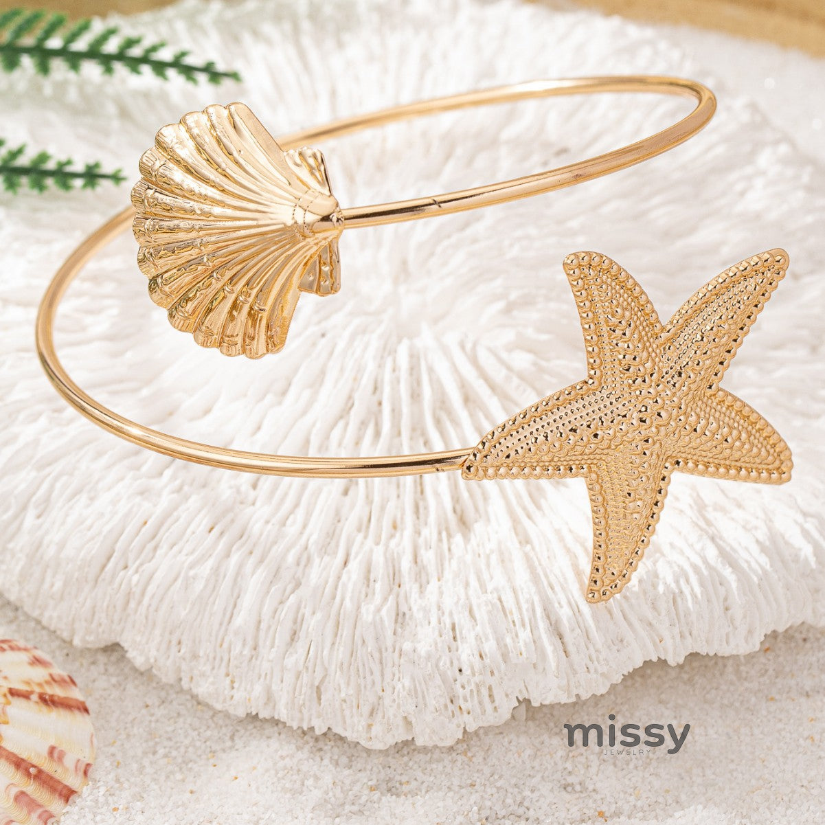 Teigan Starfish Shell Arm Cuff [MK7NH4HO]