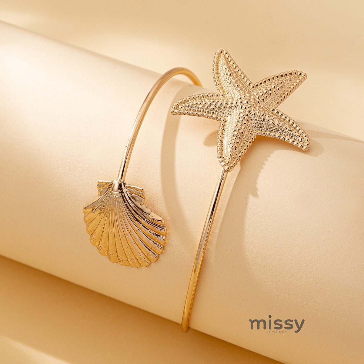 Teigan Starfish Shell Arm Cuff [KCP3BE3D]