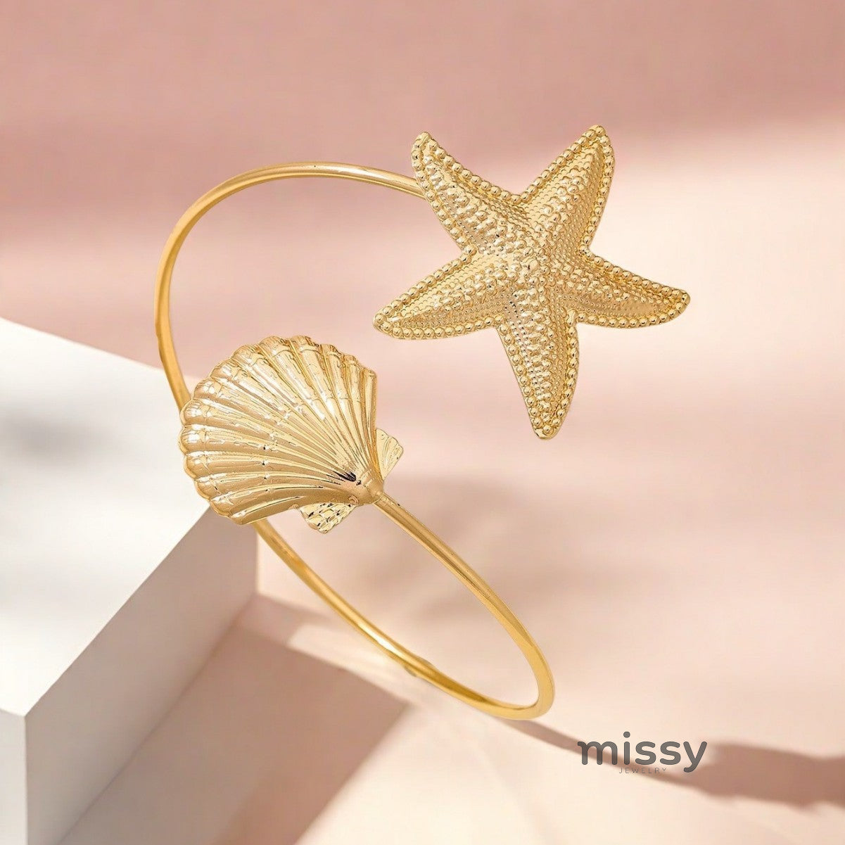 Teigan Starfish Shell Arm Cuff [JO0XZ4O5]