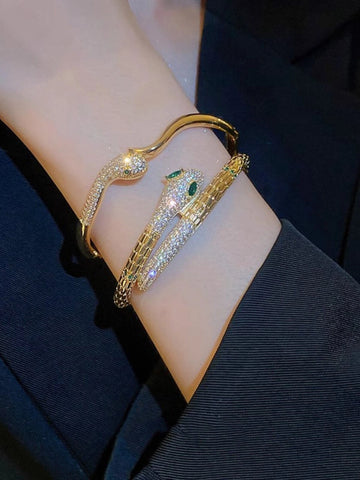 Textured Snake Cuff Bracelet [WPWPPIDF]