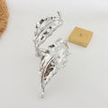 Textured Wave Cuff Bracelet [GGQOR53F]