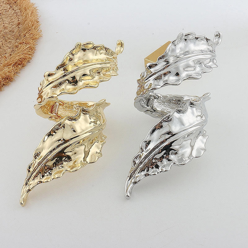 Textured Wave Cuff Bracelet [QNDMACQF]