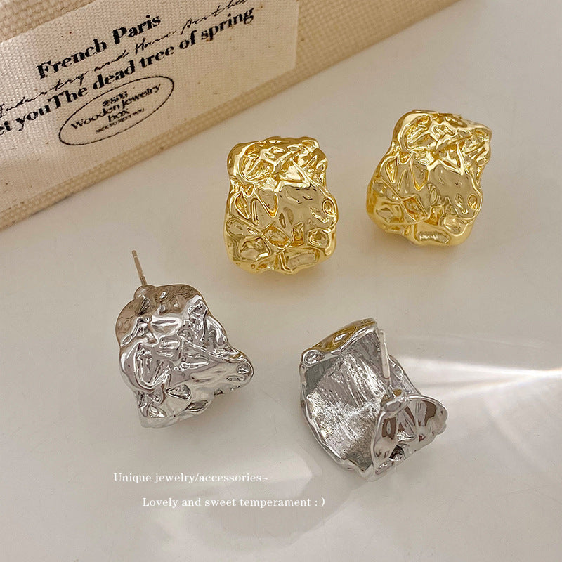 Timber Pleated C-Hoop Earrings [09G24BQE]