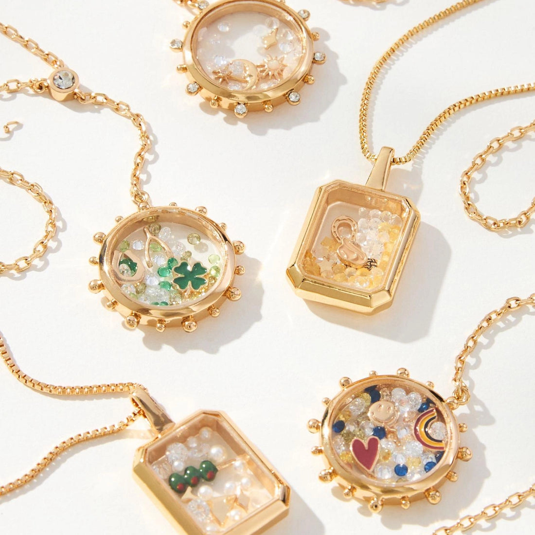 Transparent Locket Pendant Necklace [OLWUD9VN]