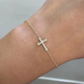 Triple Cross Pendant Necklace [4R3EDXMT]