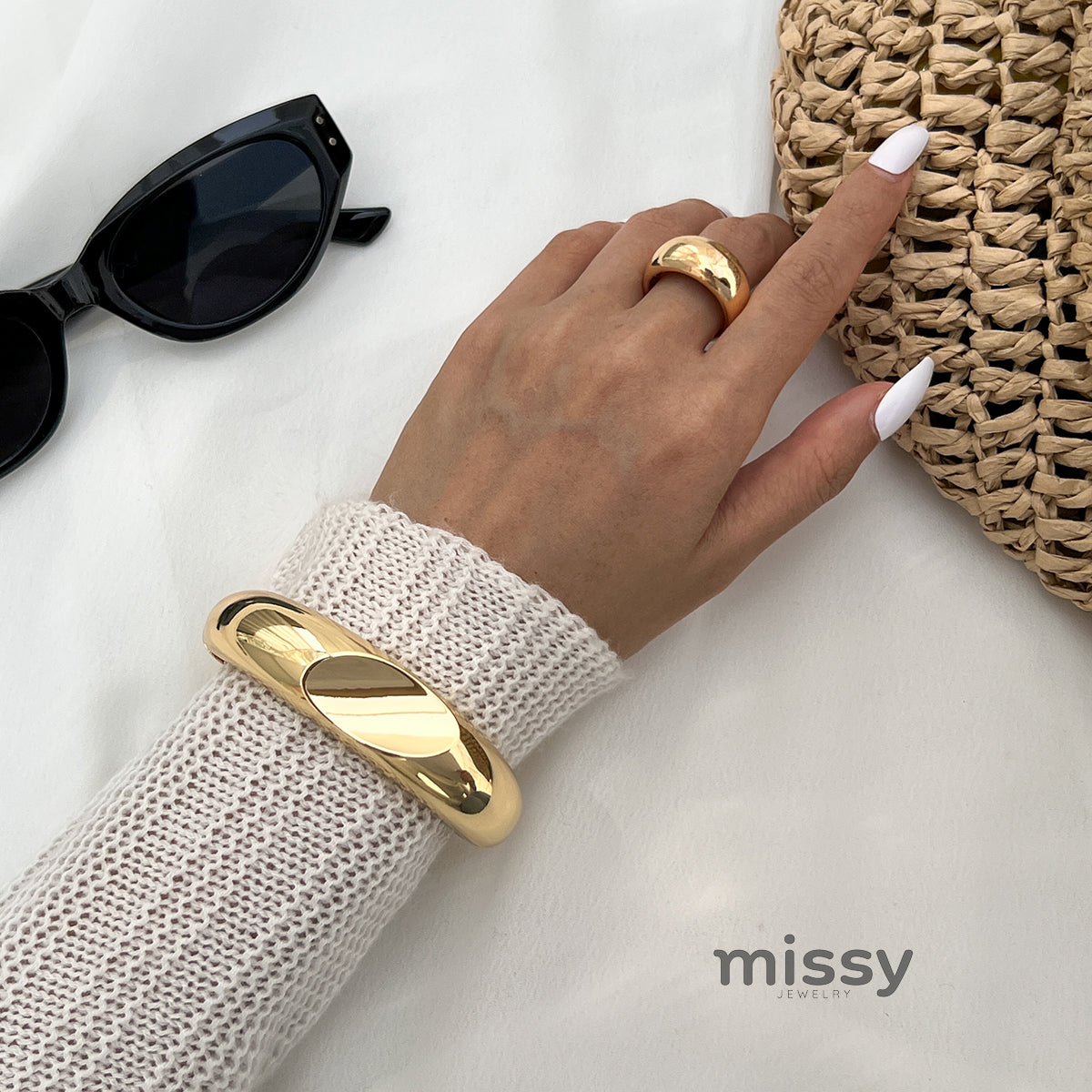 Tyleigh Wave Waterdrop Bangle