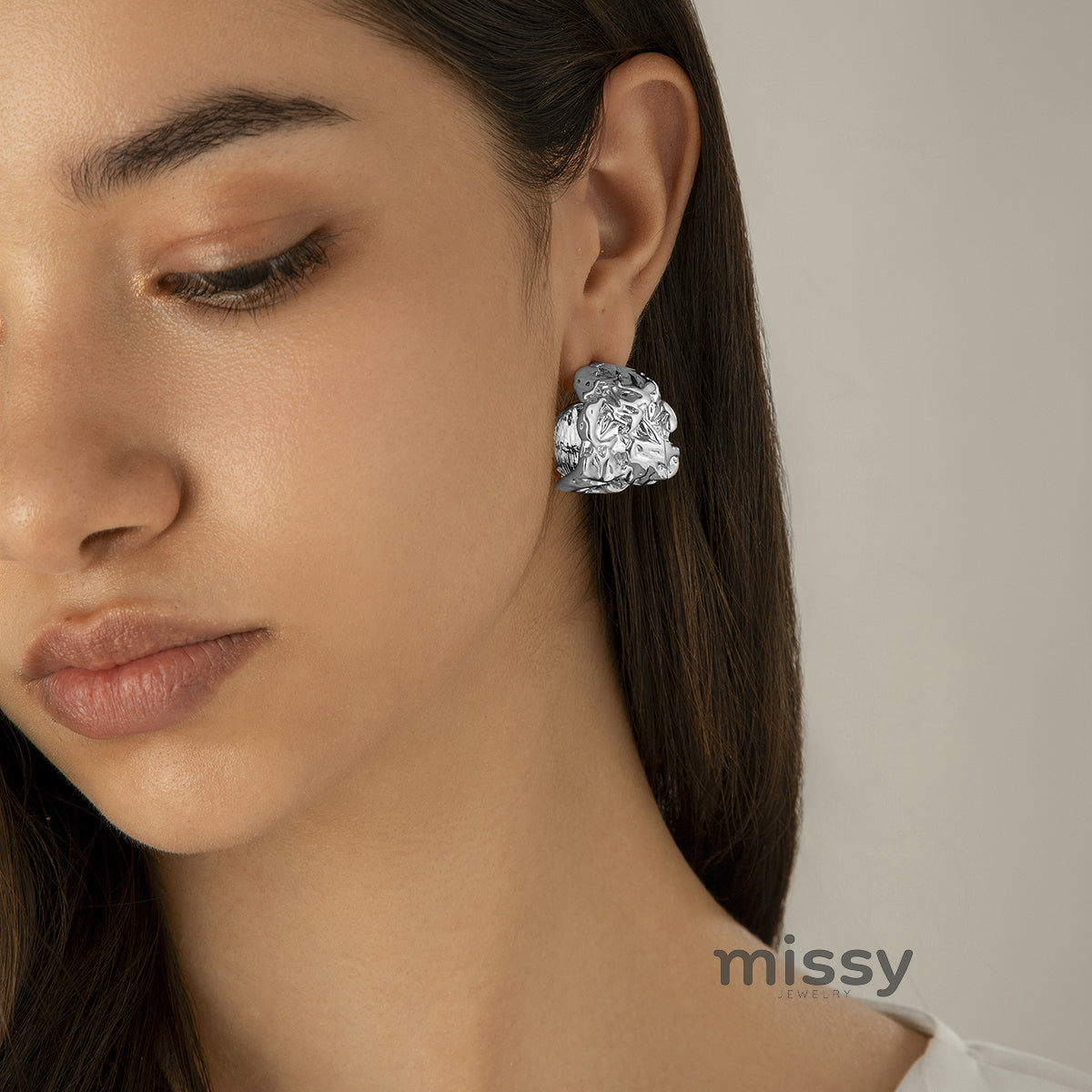 Vaani Pleated C-Hoop Earrings