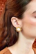 Vintage Filigree Pearl Earrings [KAU3G51M]