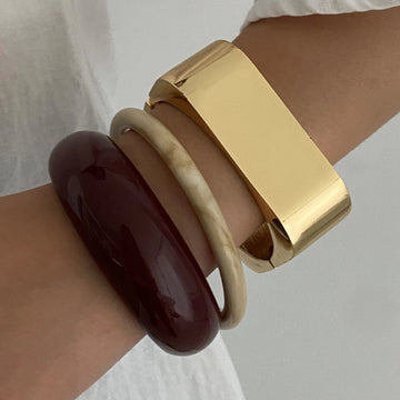 Vintage Glossy Square Bangle [GW1A9RTS]