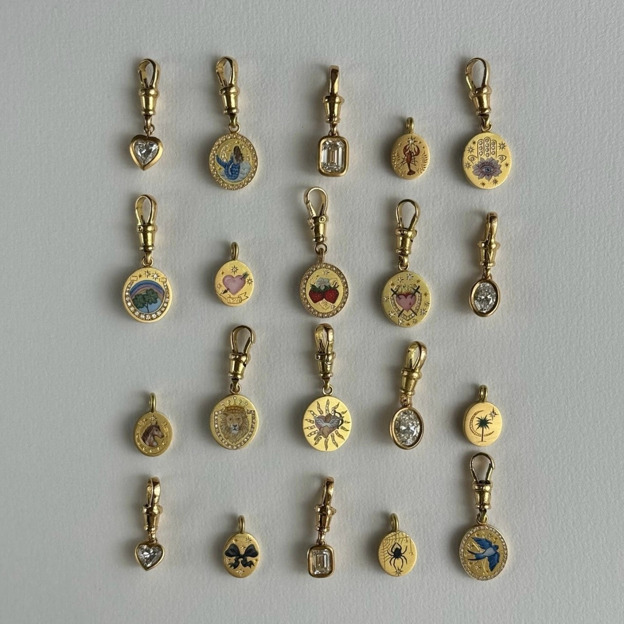 Vintage Inspired Tarot Pendant Necklace [JVF44RDP]