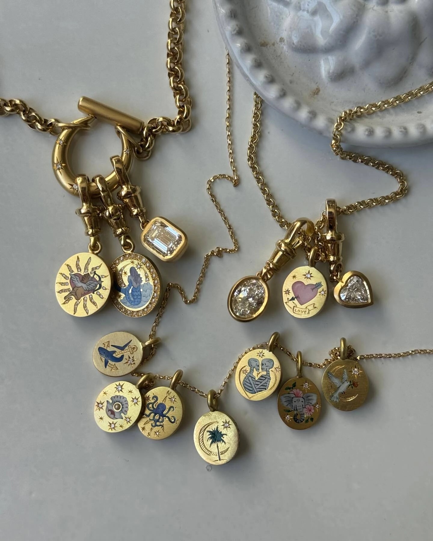 Vintage Inspired Tarot Pendant Necklace [AFHPM3UT]