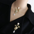Vintage Lion Pearl Chain Brooch [7O11LWW7]