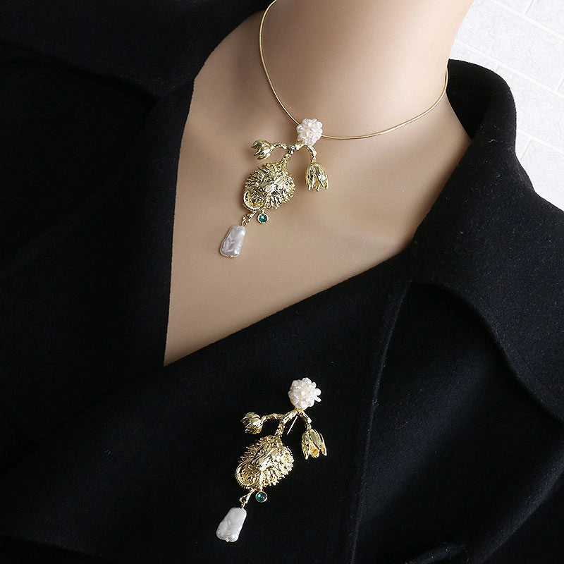 Vintage Lion Pearl Chain Brooch [7O11LWW7]