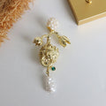 Vintage Lion Pearl Chain Brooch [0GVYC1HE]