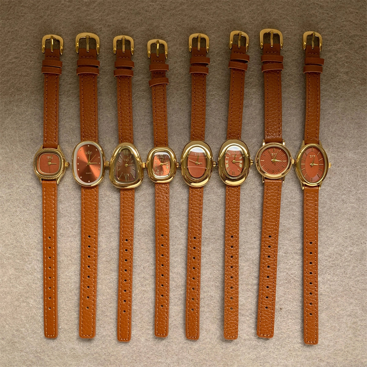 Vintage Oval Dial Leather Watch [5WU0ERK1]