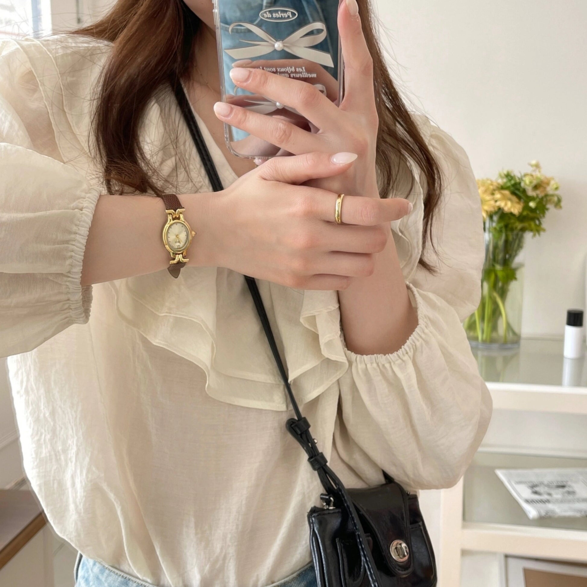 Vintage Oval Leather Strap Watch [ANRP0CI7]