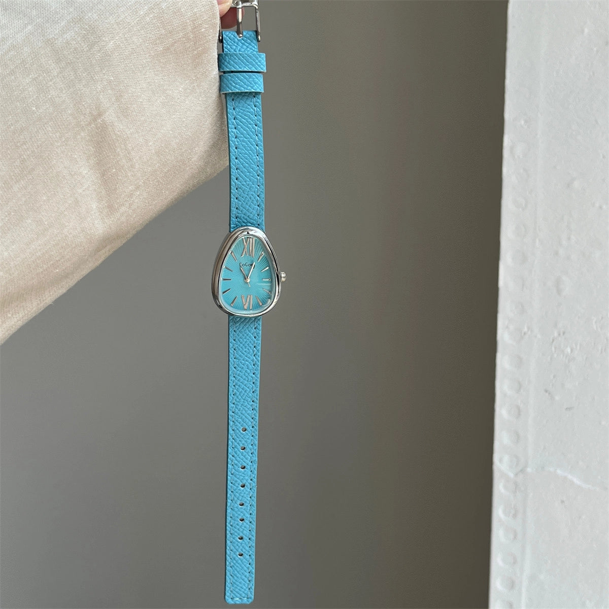 Vintage Snake Head Shaped Watch [MG037EOT]