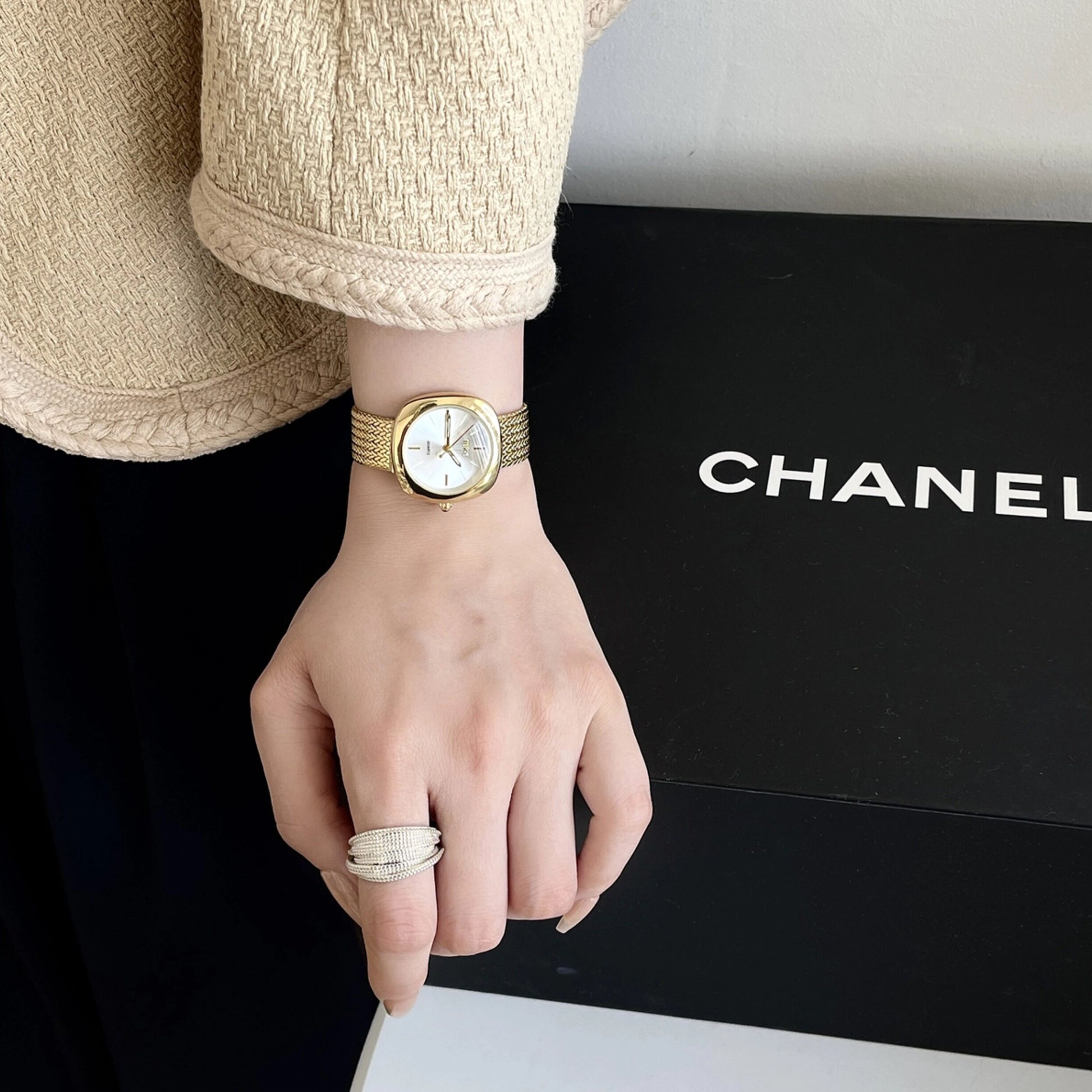 Vintage Square Bracelet Watch [FI9VI12K]