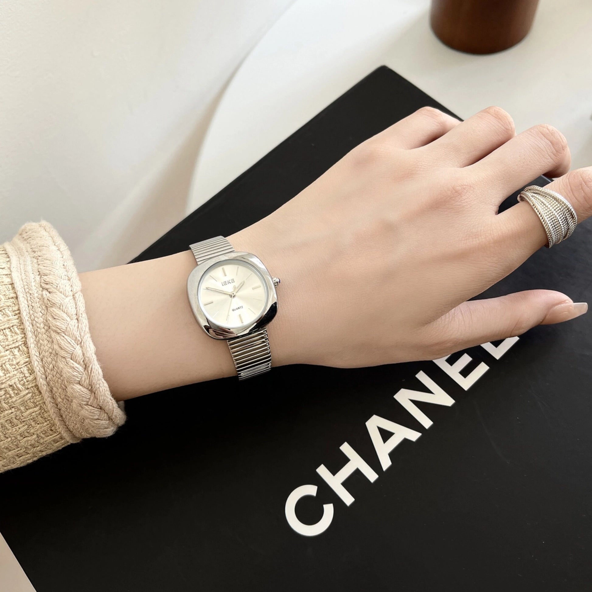 Vintage Square Bracelet Watch [WQII8FB1]
