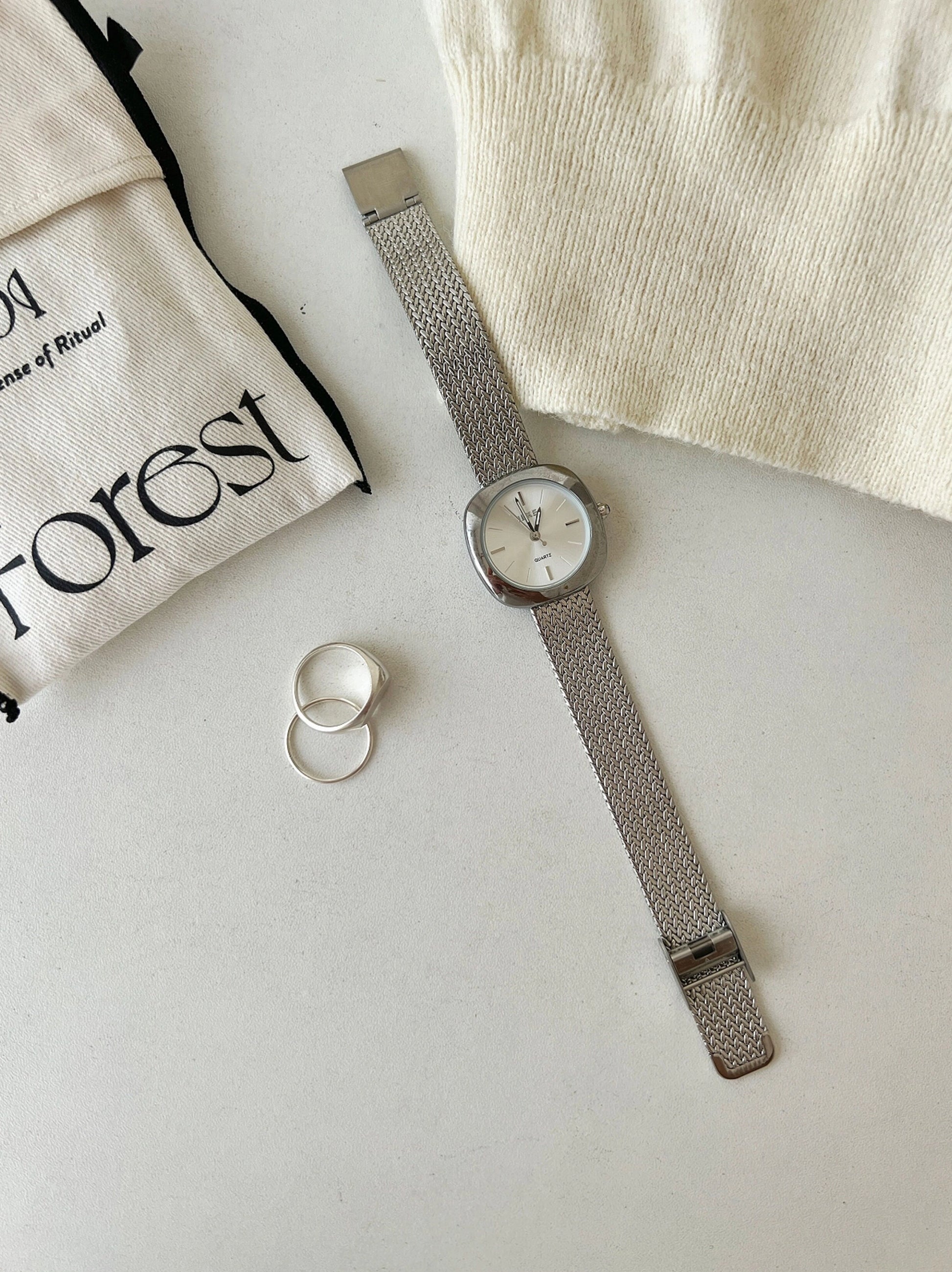 Vintage Square Bracelet Watch [WCQQN25O]