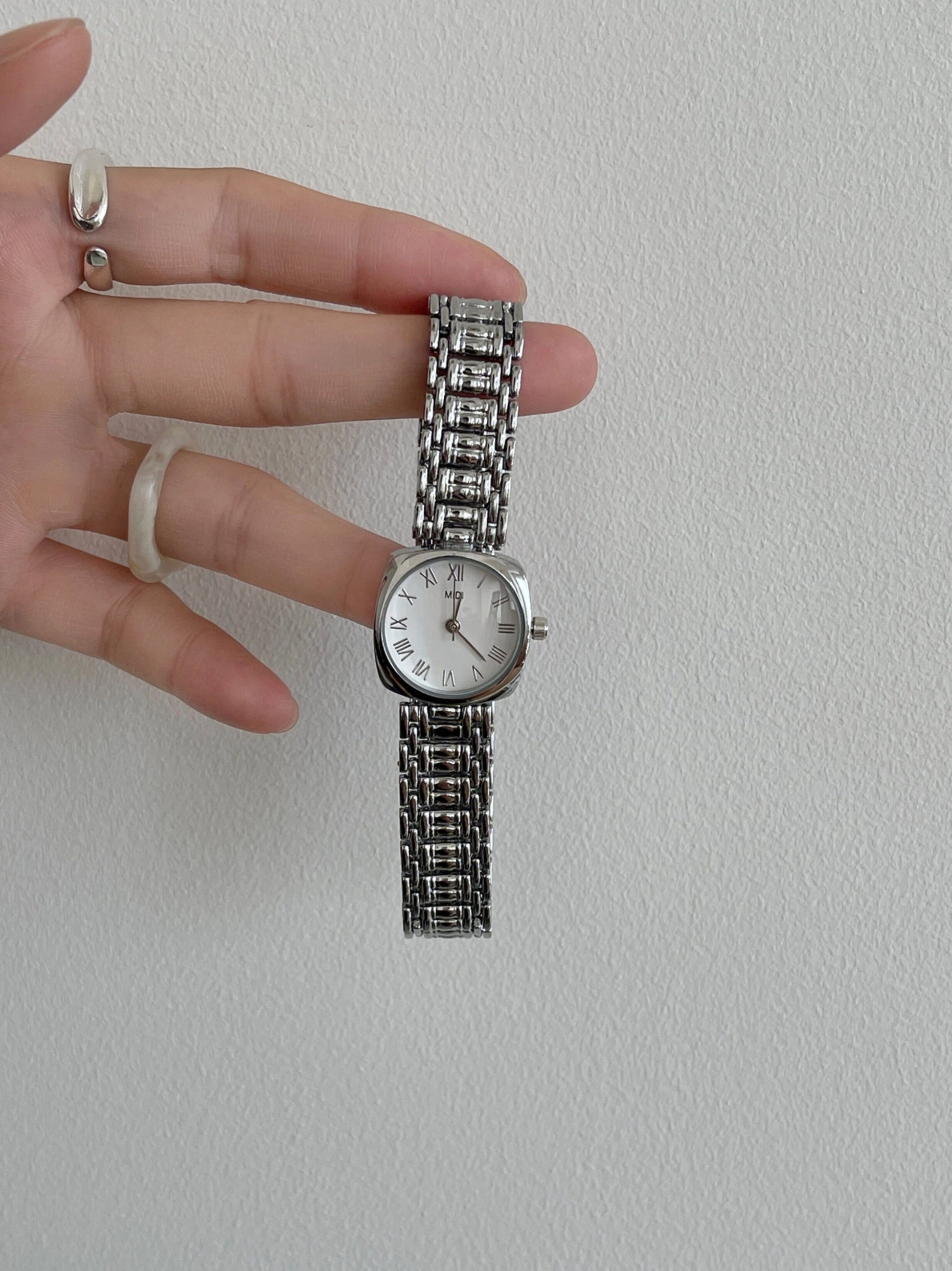 Vintage Square Dial Bracelet Watch [UJGT7PZ1]