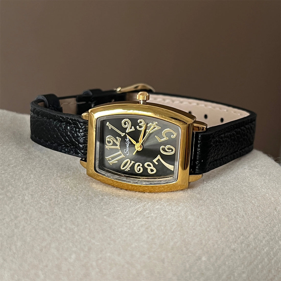 Vintage Square Dial Faux Leather Watch [C36C180B]