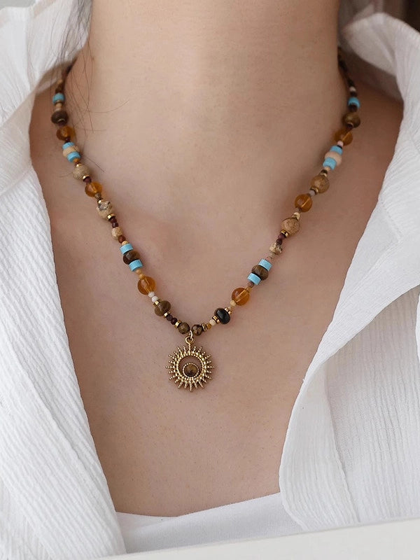 Vintage Sun Beaded Pendant Necklace [7AYUYTTP]
