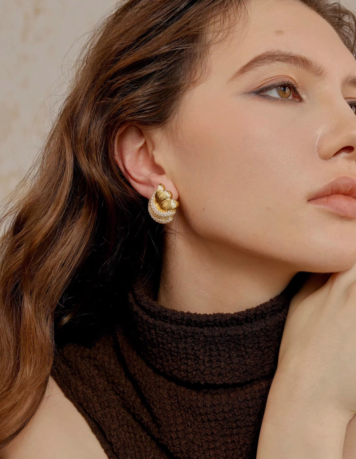 Vintage Symmetrical Gold Zircon Earrings [ENZ6Z6NW]