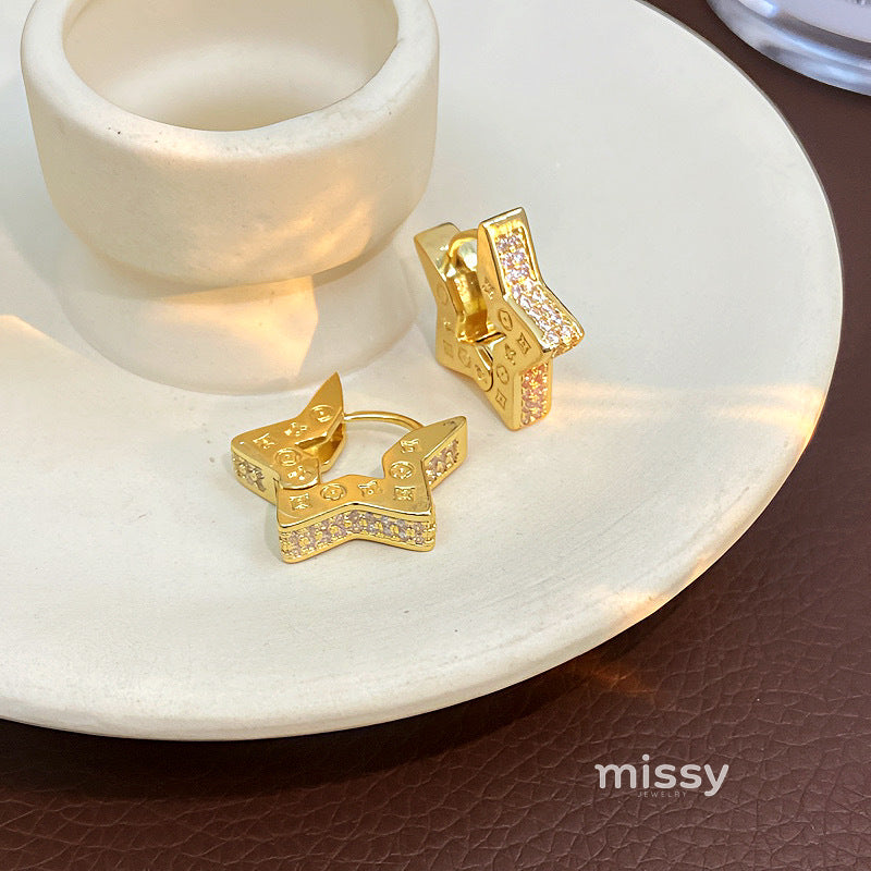 Vivi Star Huggie Earrings [YTHORV0K]