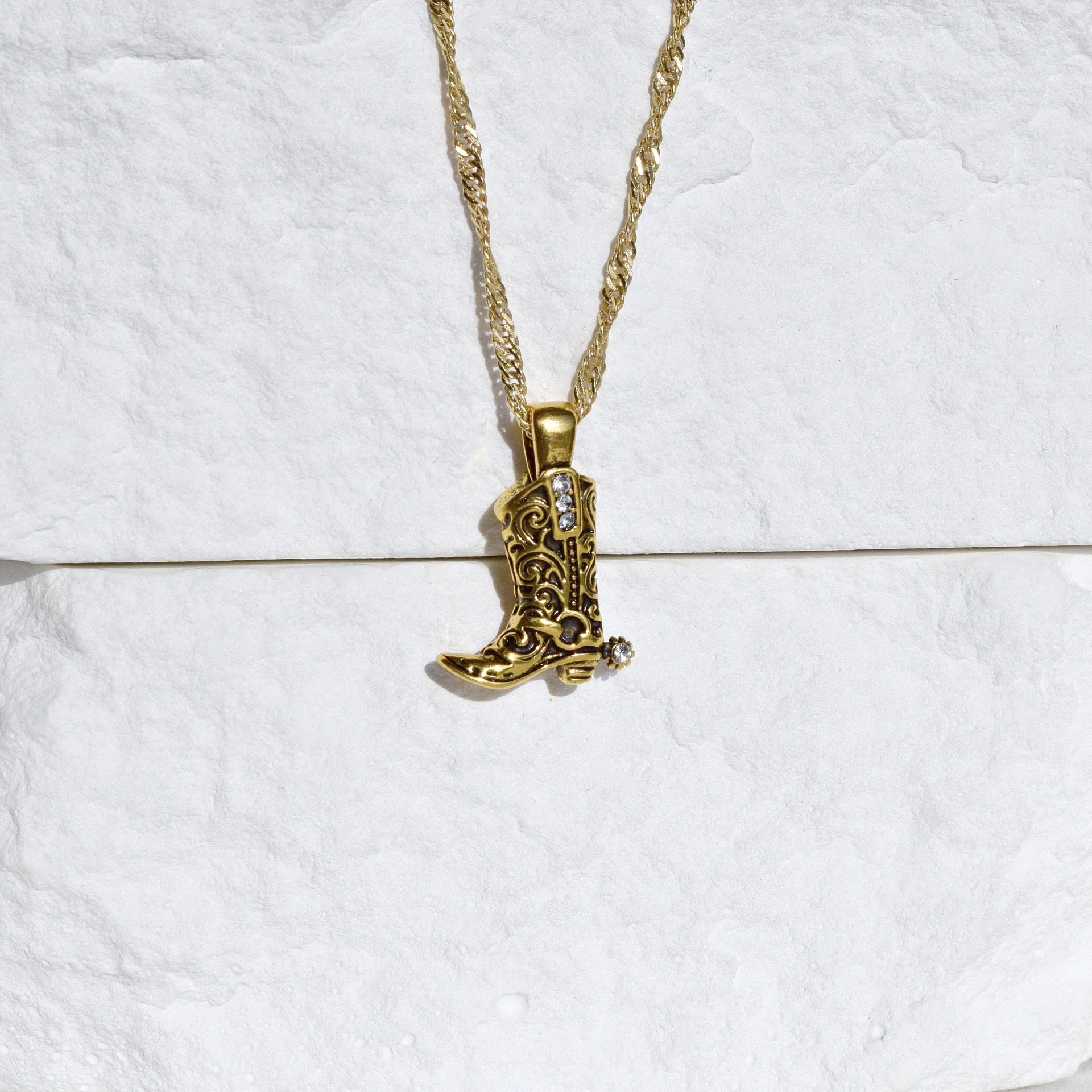 Western Boot Pendant Necklace [HH0F8M92]