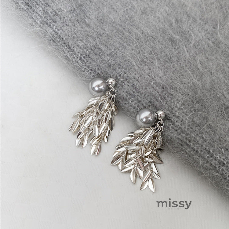 Xitlali Leaf Tassel Stud Earrings [6KYF2BE5]