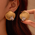 Yashika Starfish Stud Earrings [QY6AN1J0]