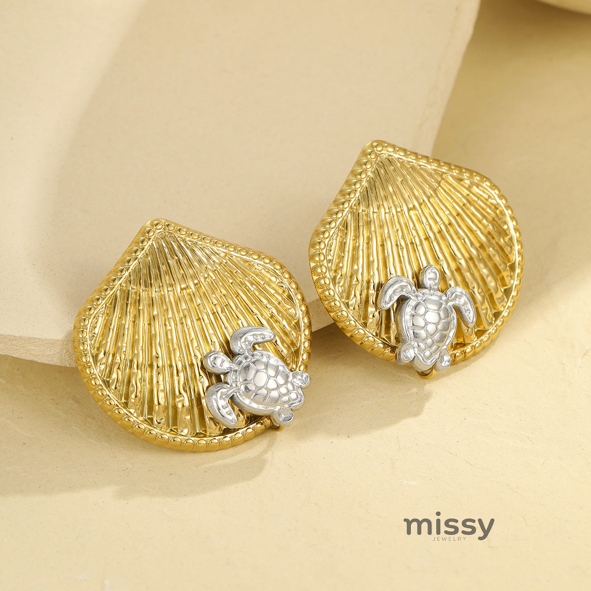 Yashika Starfish Stud Earrings [7V4E7H9Z]