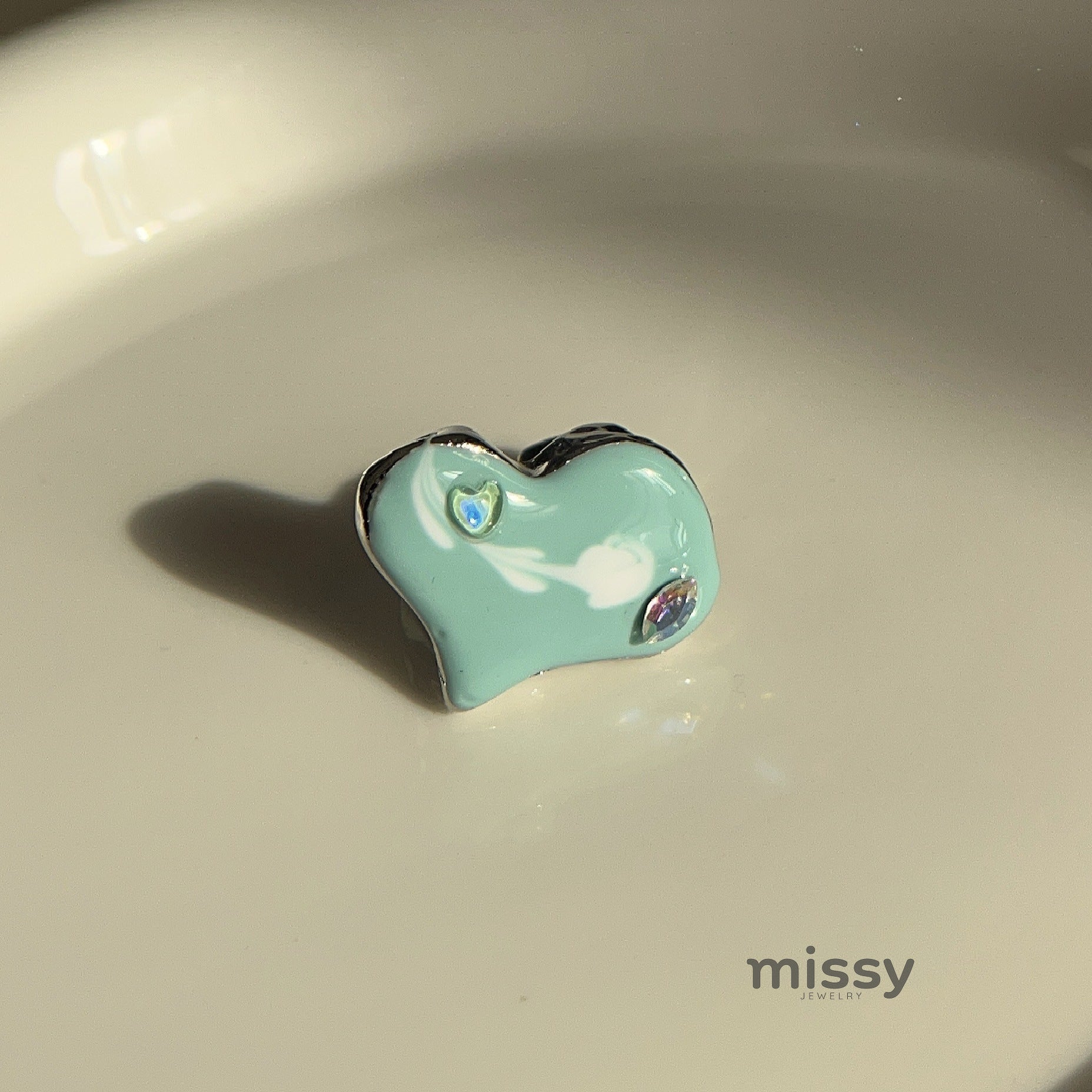 Yashvi Sweet Cool Heart Ring [5W1J99CG]