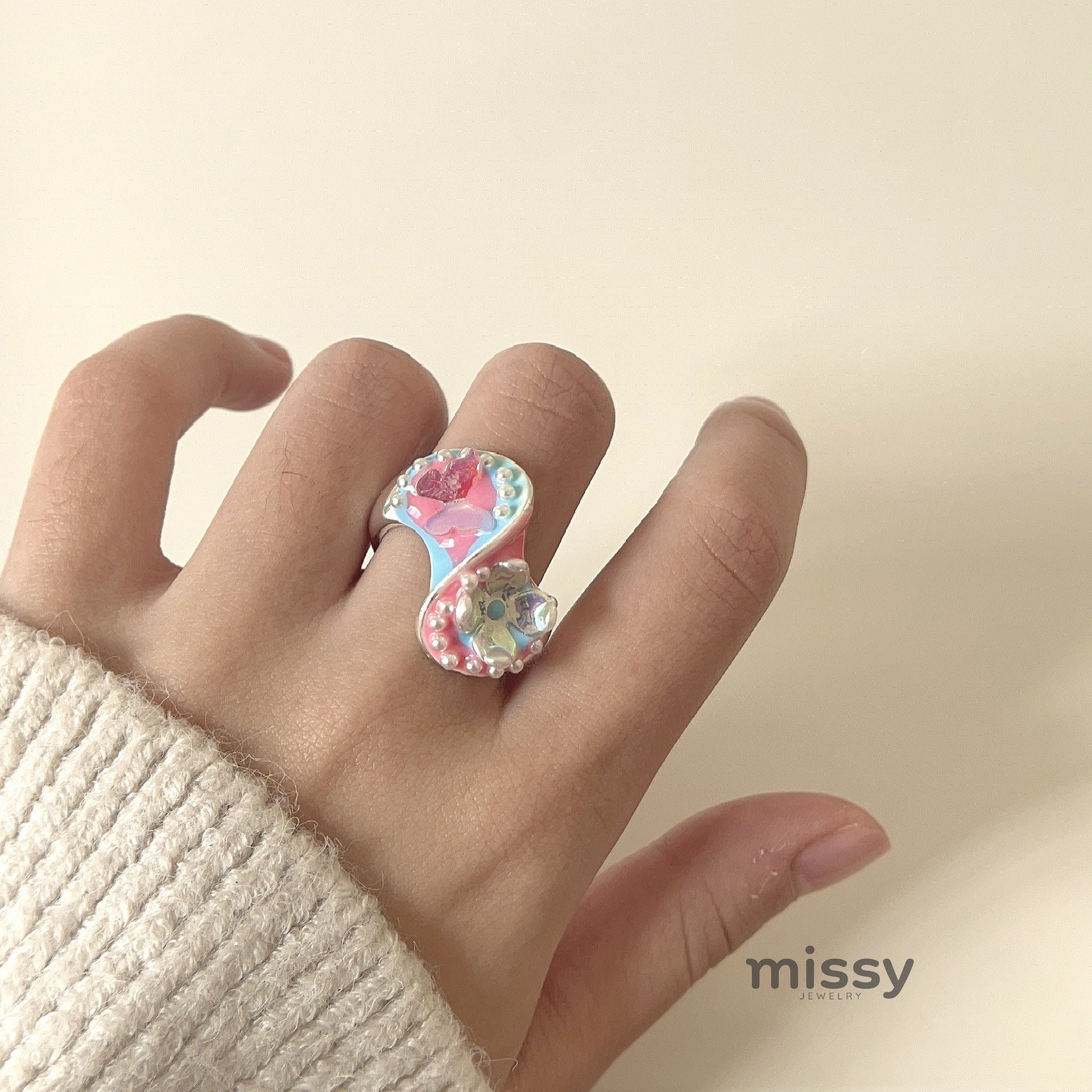 Yashvi Sweet Cool Heart Ring [7E9RYZIL]