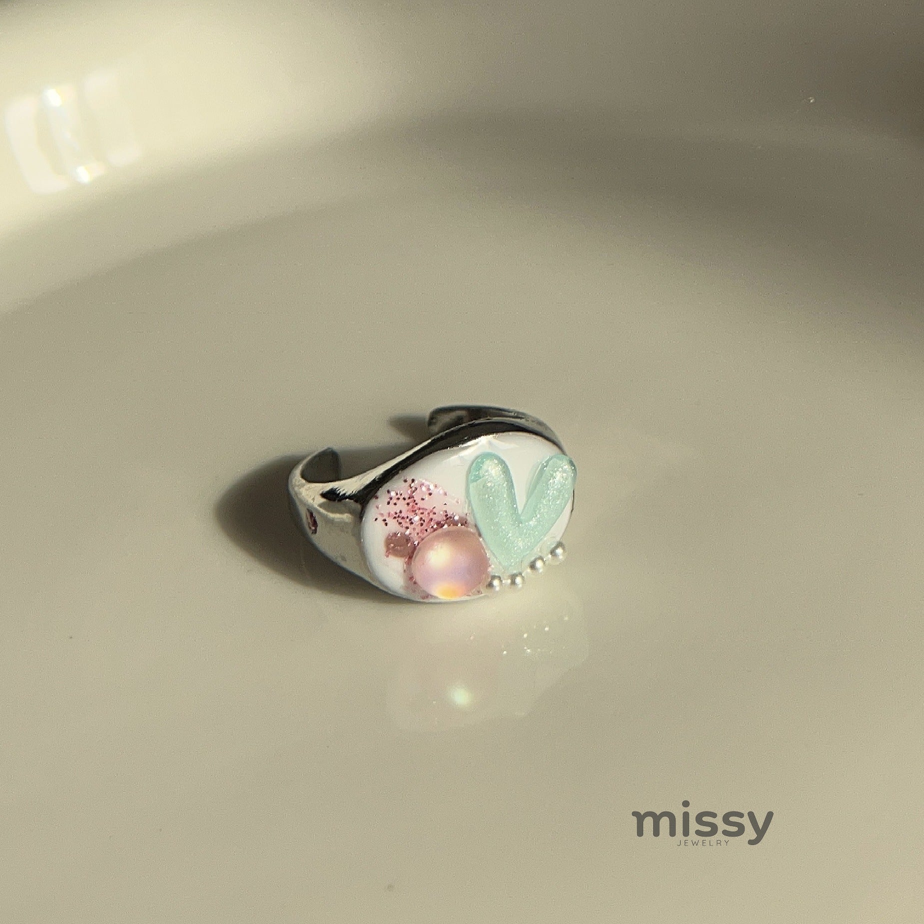 Yashvi Sweet Cool Heart Ring [XG70QHEQ]