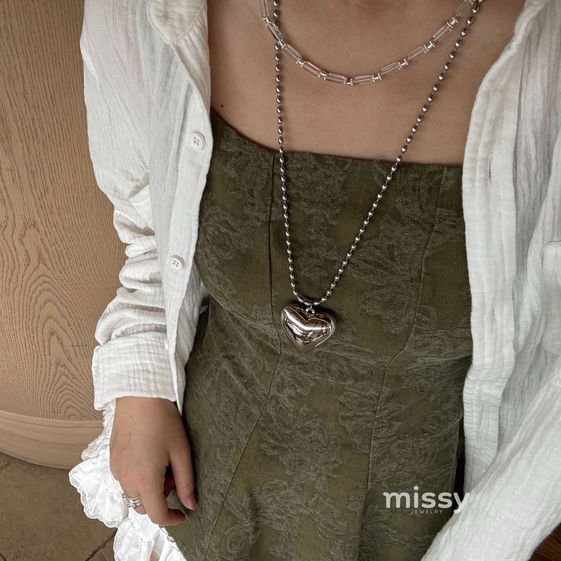 Yatzil Layered Crystal Necklace [EGG88N8G]