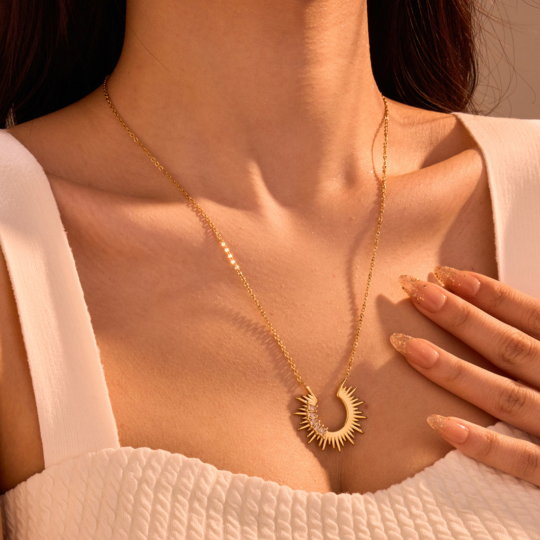 Yolanda 18K Gold Sunflower Necklace [VVKSN0AZ]