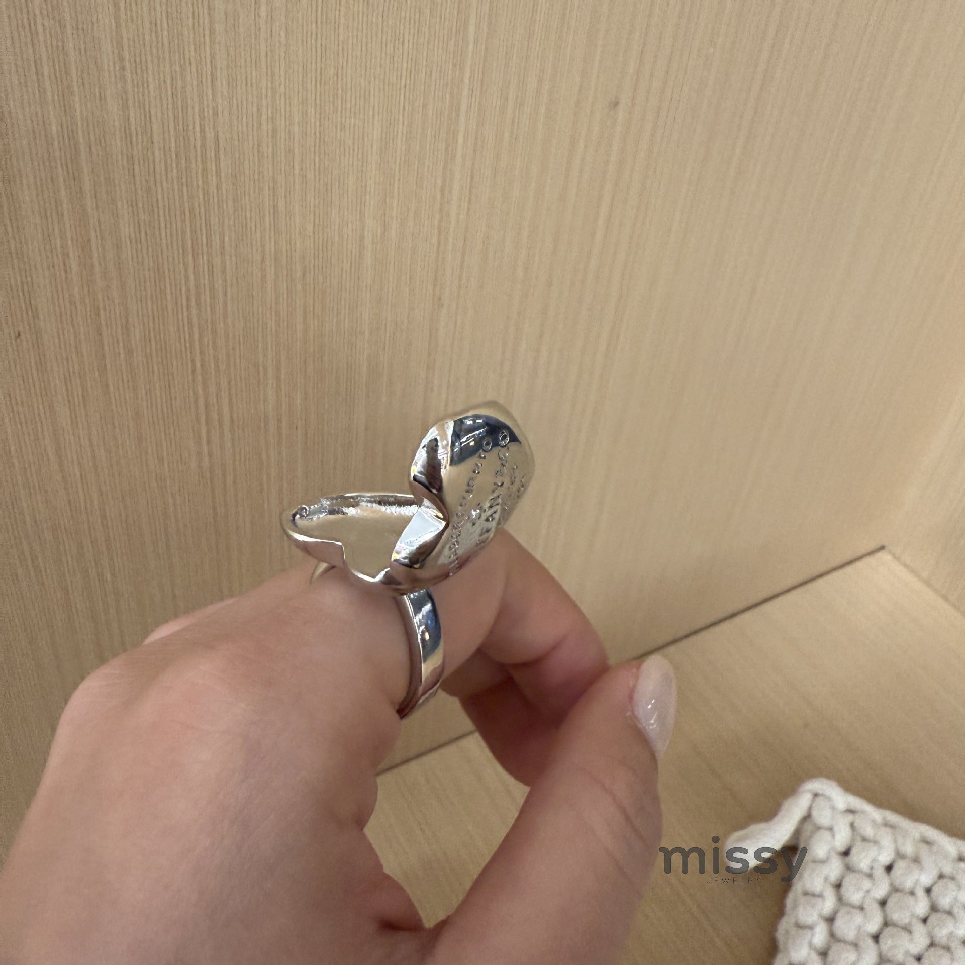 Zarah Open Heart Ring [ZN9EKGWC]
