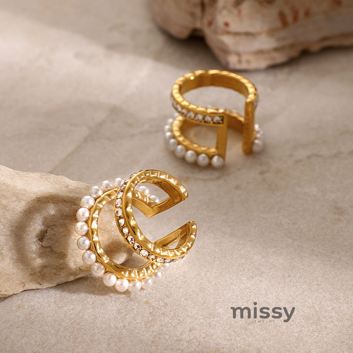 Zenia Pearl Ear Cuff Earrings