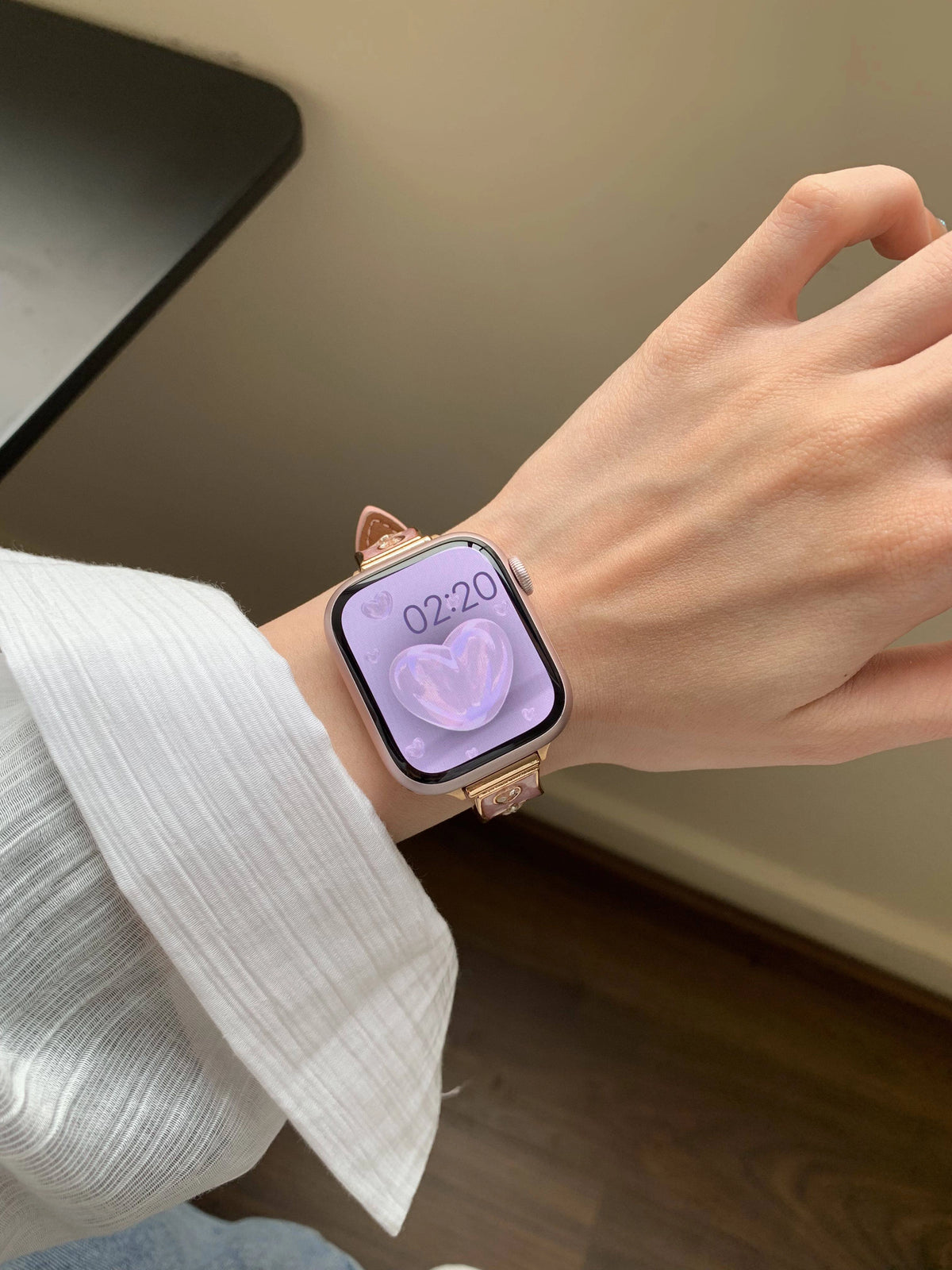 Zircon and Leather Apple Watch Band [YY76Y1AK]