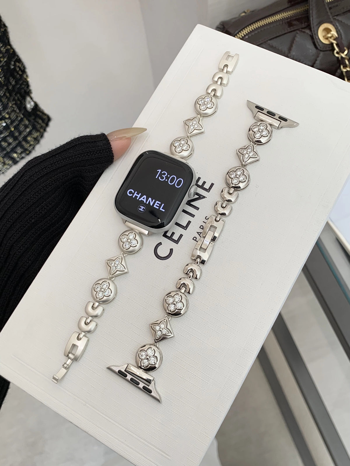 Zircon Embellished Watch Strap [87GDCAXQ]