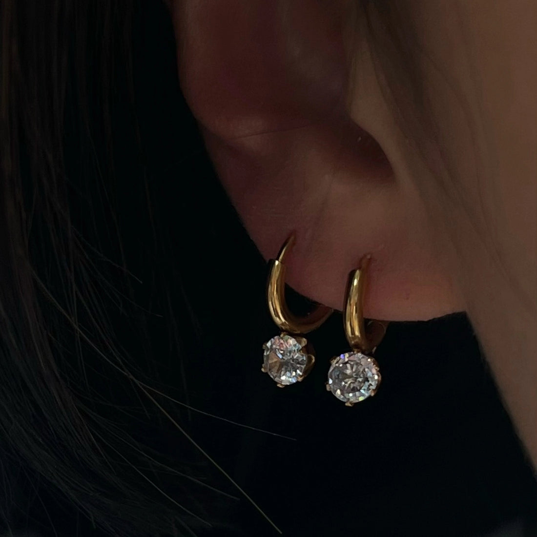 Zircon Solitaire Pendant Hoop Earrings [RZC6VRBB]