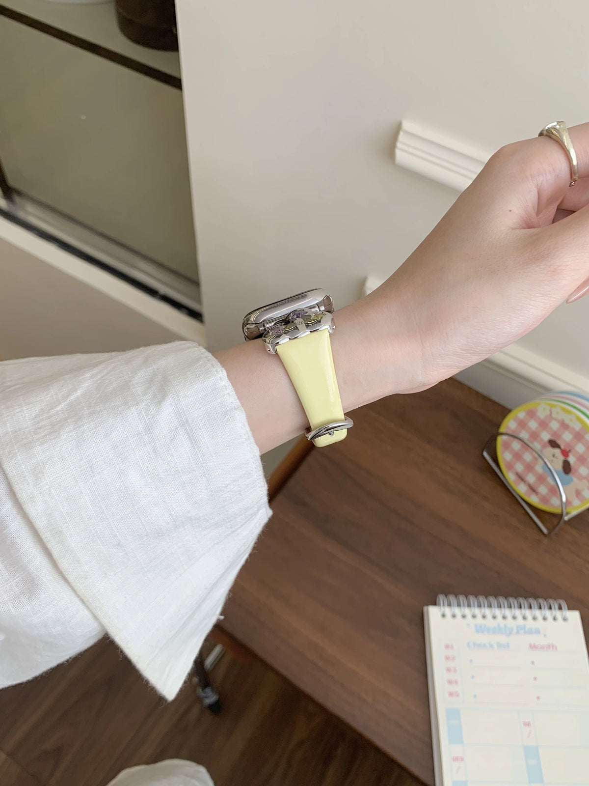 Zircon Starburst Cloud Apple Watch Band [8IQ2NKXT]