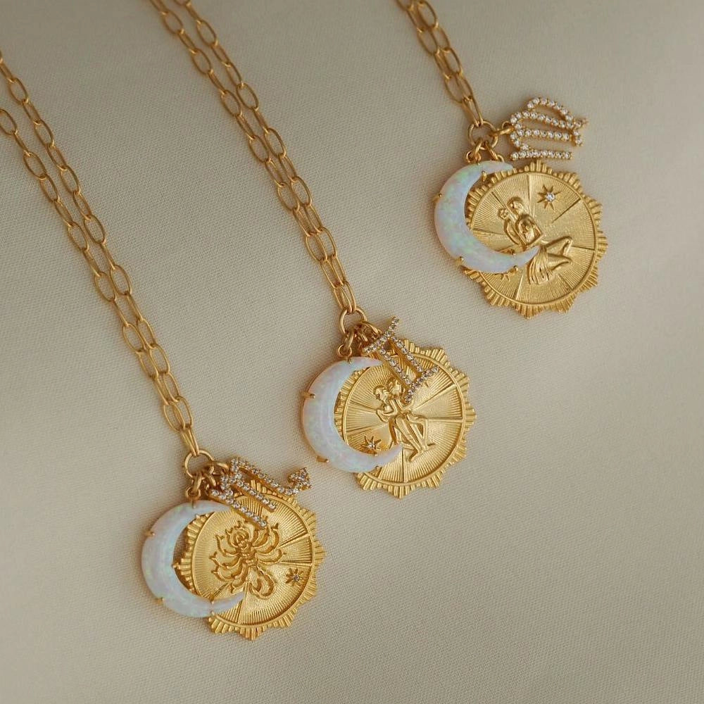 Zodiac Crescent Moon Pendant Necklace [DVQAL6S0]