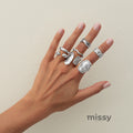 Zyrah Pearl Wave Ring Set