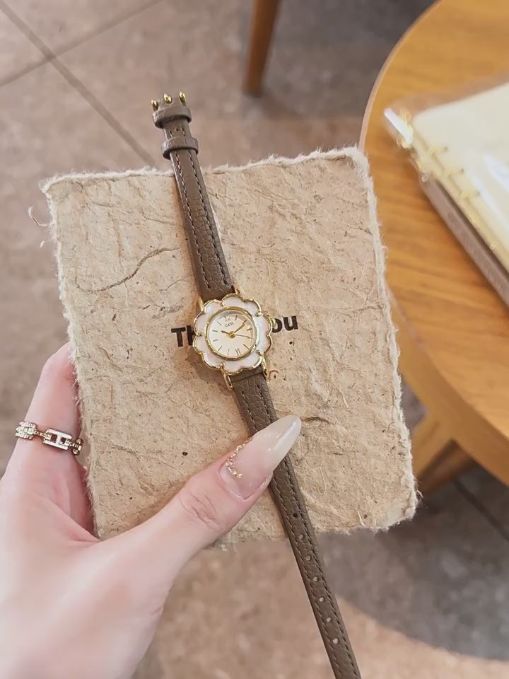 Jhene Flower Dial Leather Watch